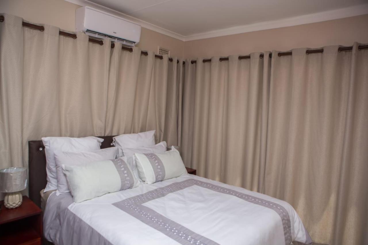 Dyna Guest House 德班 外观 照片